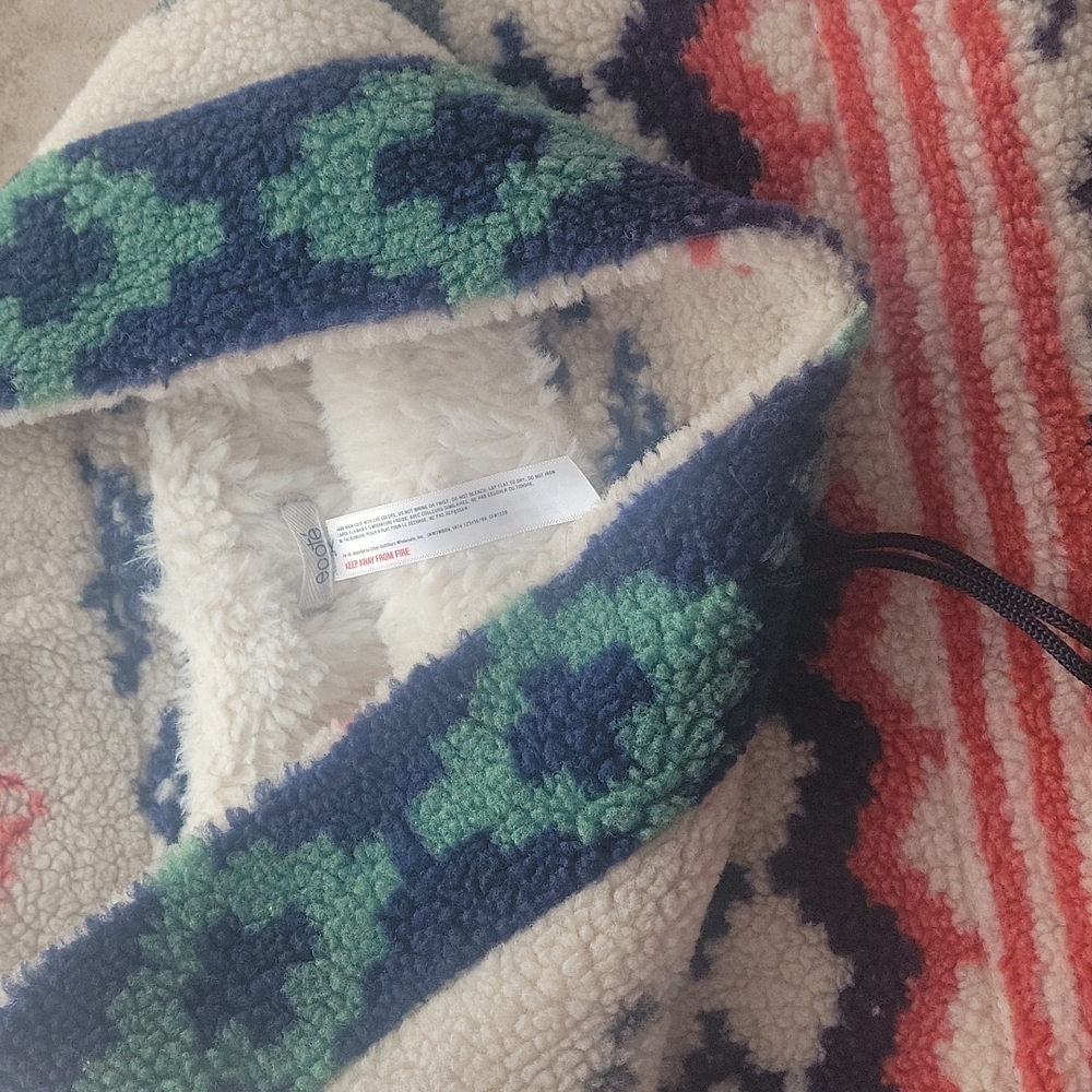 ECOTE Scarf - Picture 2 of 2